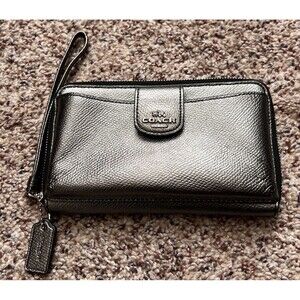 coach universal wallet phone pocket silver metallic leather wristlet